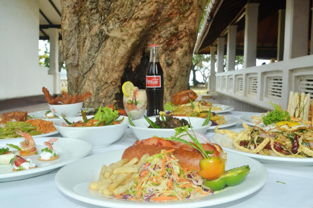 Rest House Matara Hotel Exterior photo