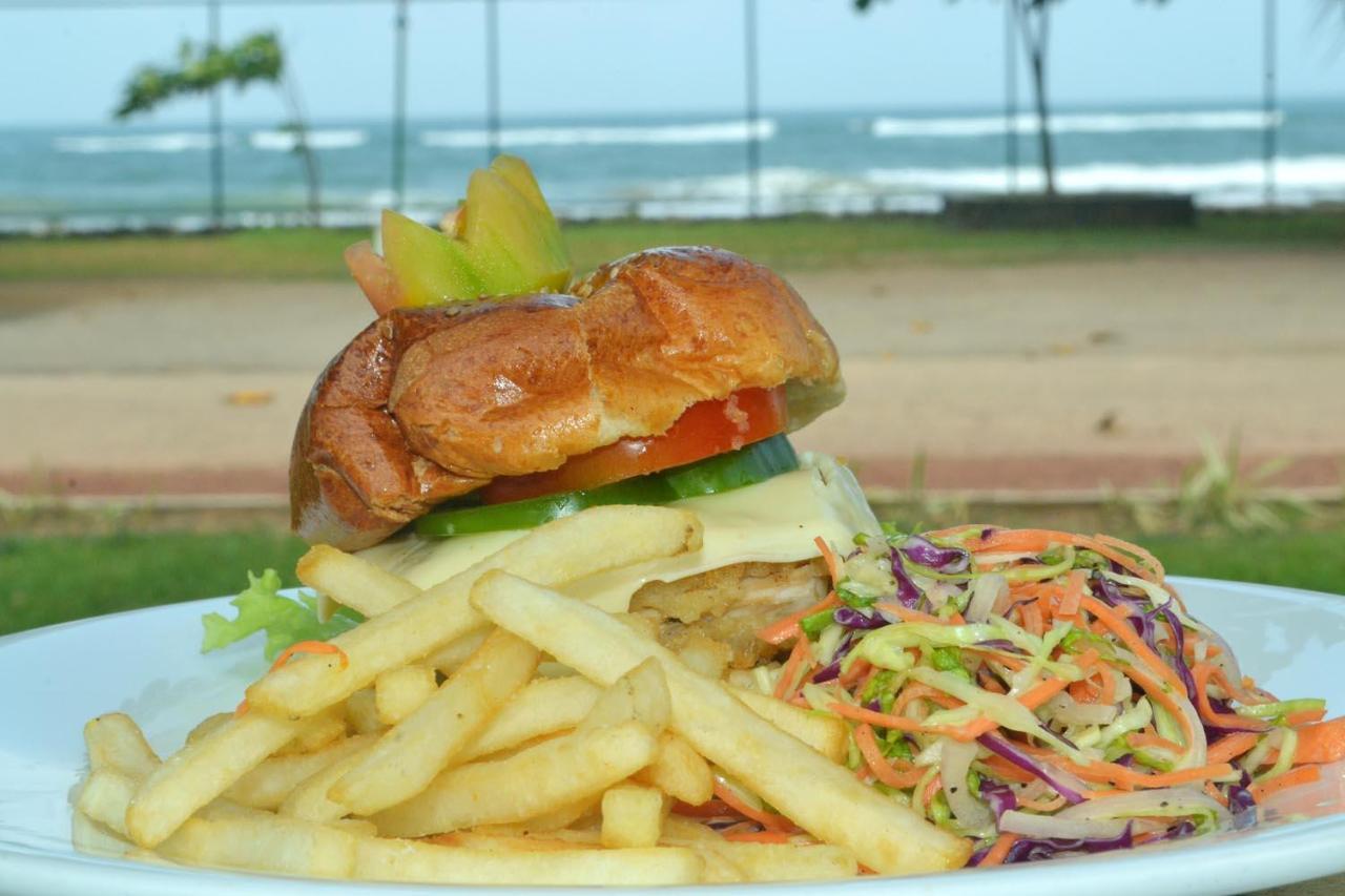 Rest House Matara Hotel Exterior photo